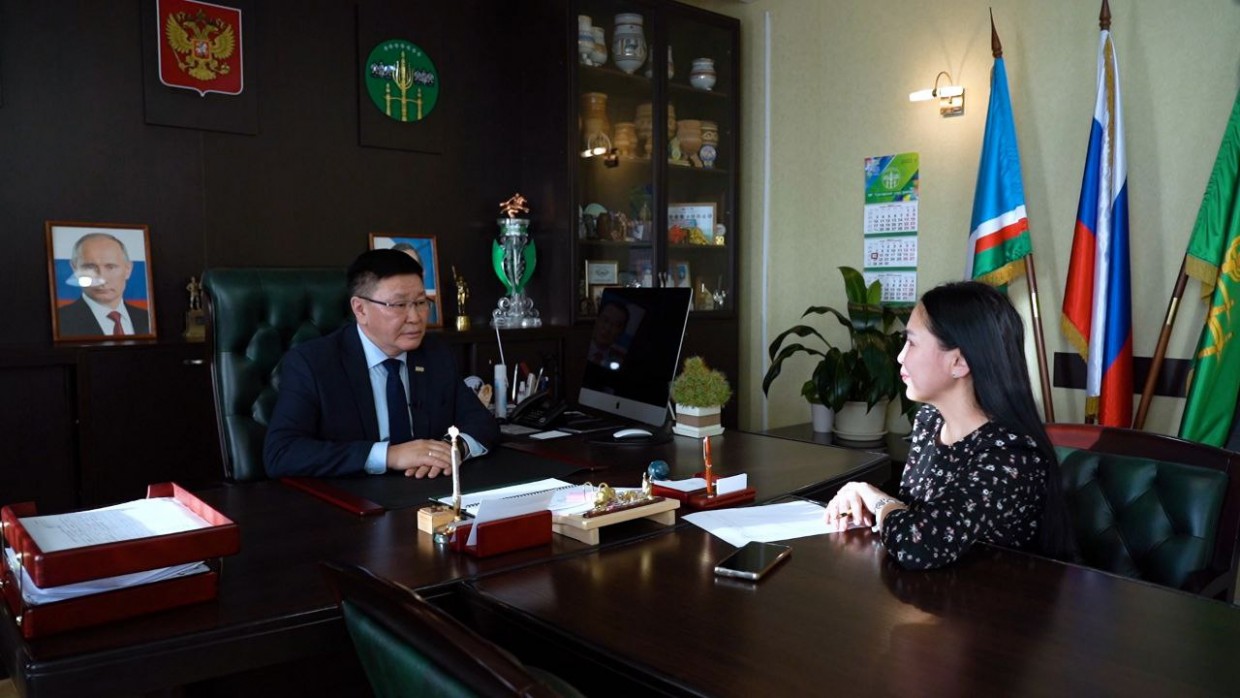 В Сунтарском улусе успешно работают 193 общественных организаций и местных сообществ