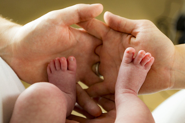 Материнский капитал в РФ с февраля будет проиндексирован на 11,9%