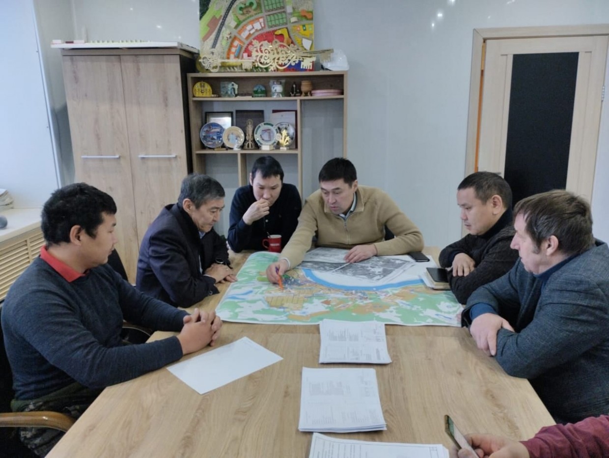 Анатолий Кырджагасов поручил ускорить строительство водозабора в селе Сунтар