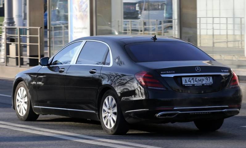 Якутское постпредство в Москве тратит 10 млн на ремонт фасада здания, 3 млн на содержание автопарка