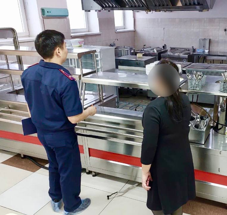 В Якутии дети почувствовали себя плохо после школьного обеда