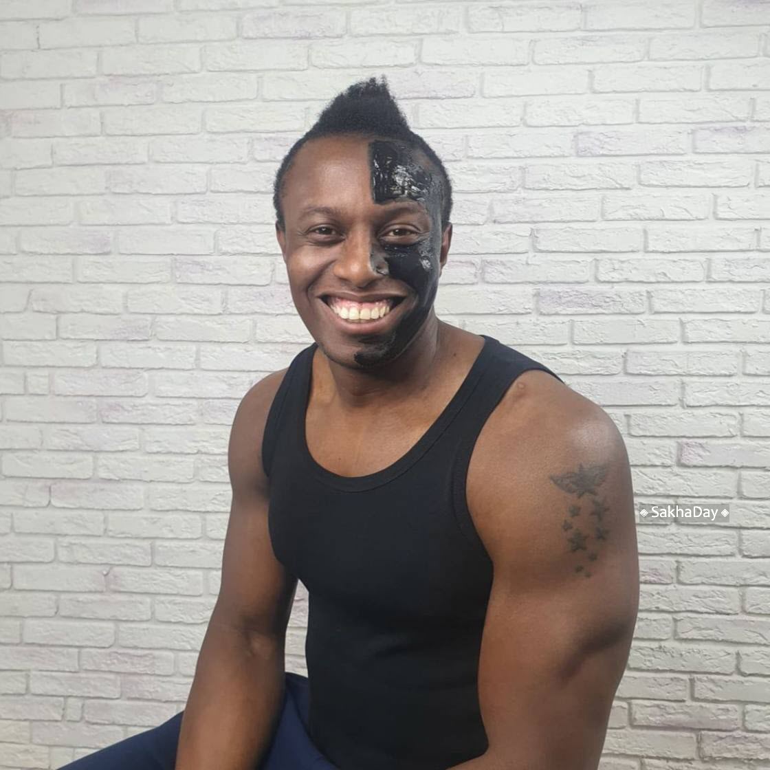 «Постараюсь быть счастливым и дождаться белых ночей»: Стриптизер из Нигерии решил остаться в Якутске