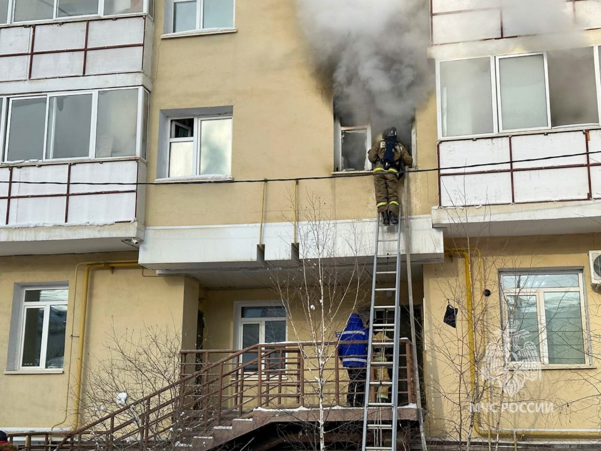 Фотофакт: Пожар в центре Якутска