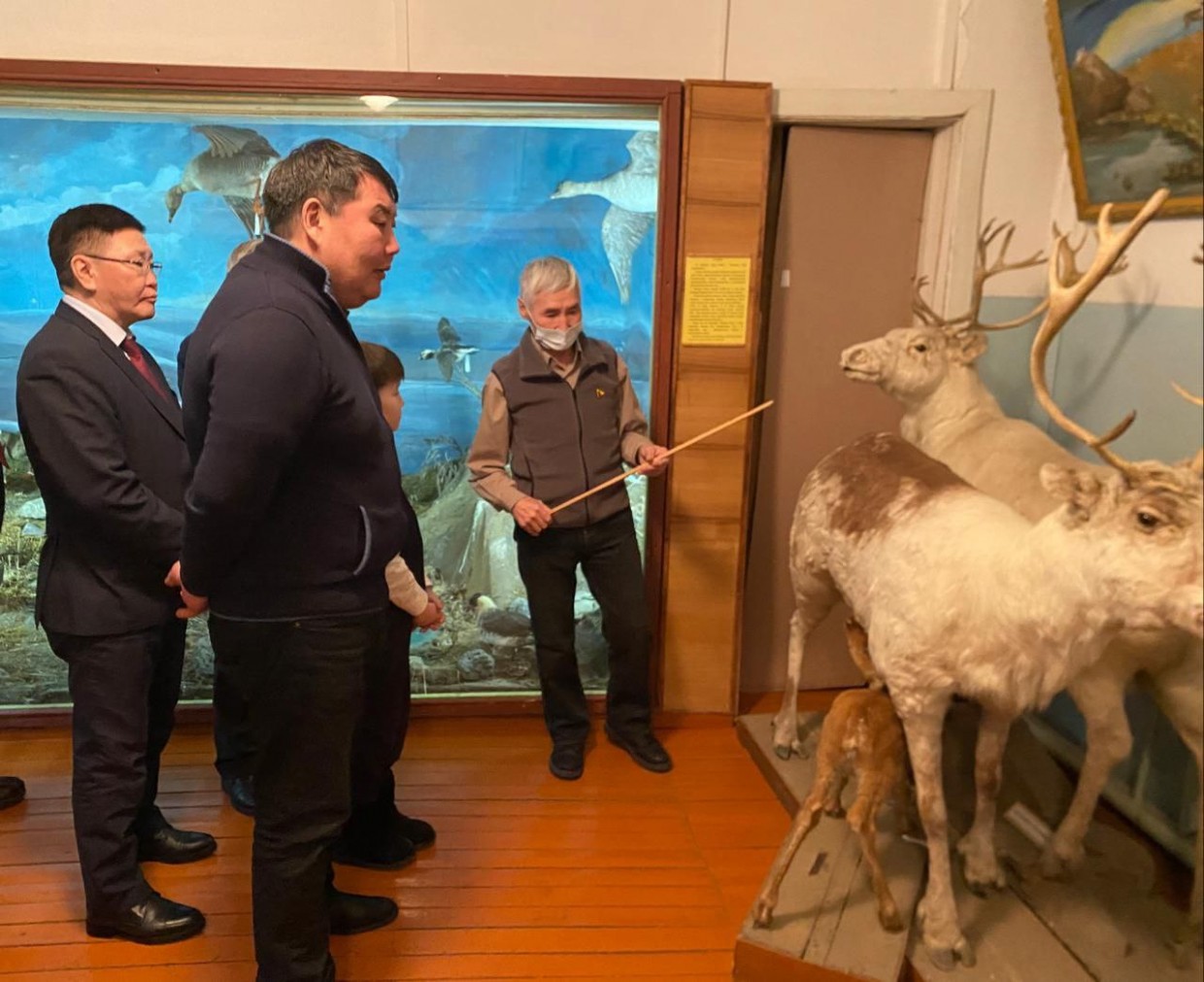 В Сунтаре работала рабочая группа во главе с председателем Госсобрания Ил Тумэн Алексеем Еремеевым