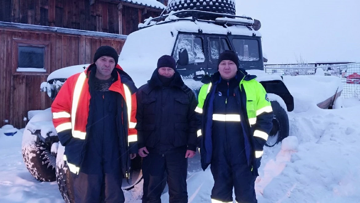 Ирина Волк: В Якутии полицейские и представители дорожной службы спасли из снежного плена двоих мужчин
