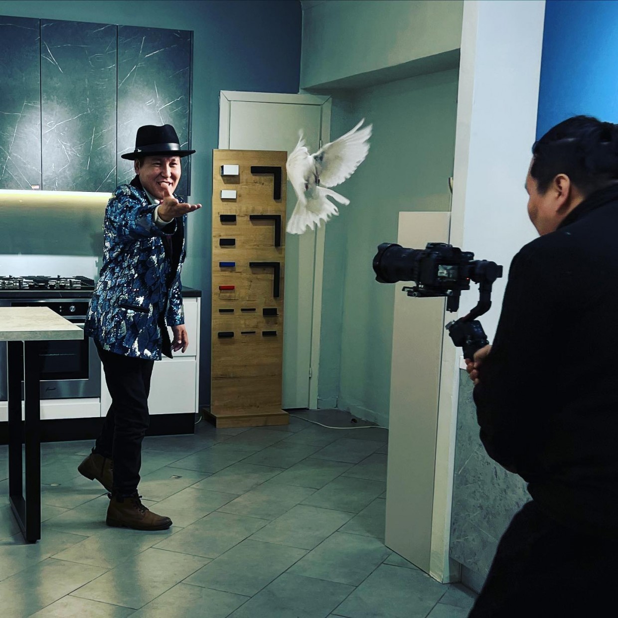 "Я требую уважения!", - якутский фокусник со скандалом уволился из Театра эстрады