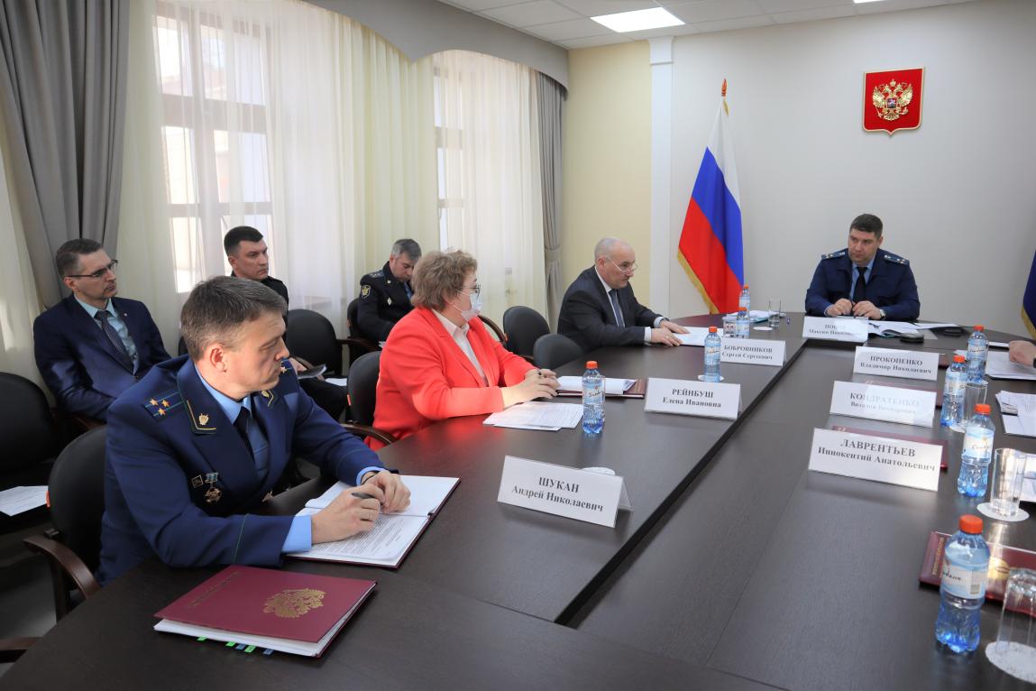 50 коррупционных преступлений выявила прокуратура Якутии