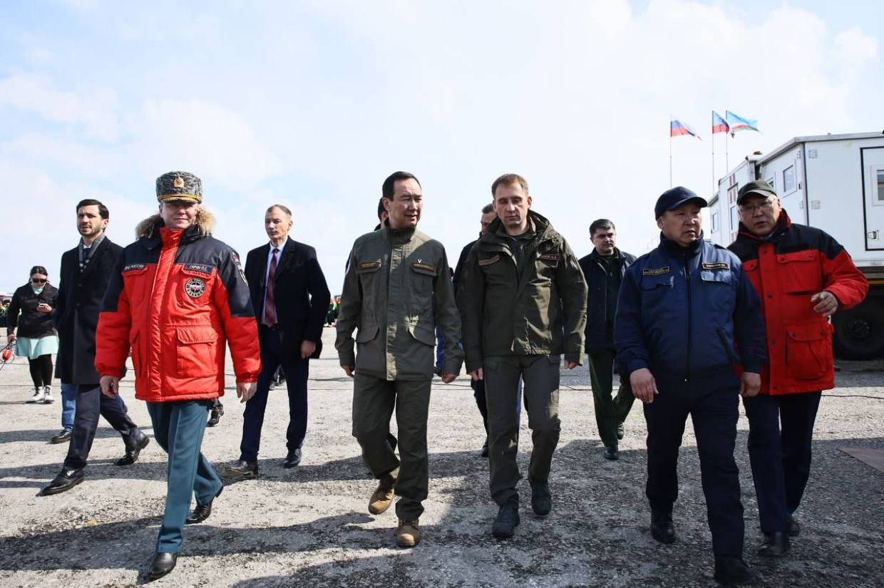 Фотофакт: Министр природы Александр Козлов приехал в Якутск