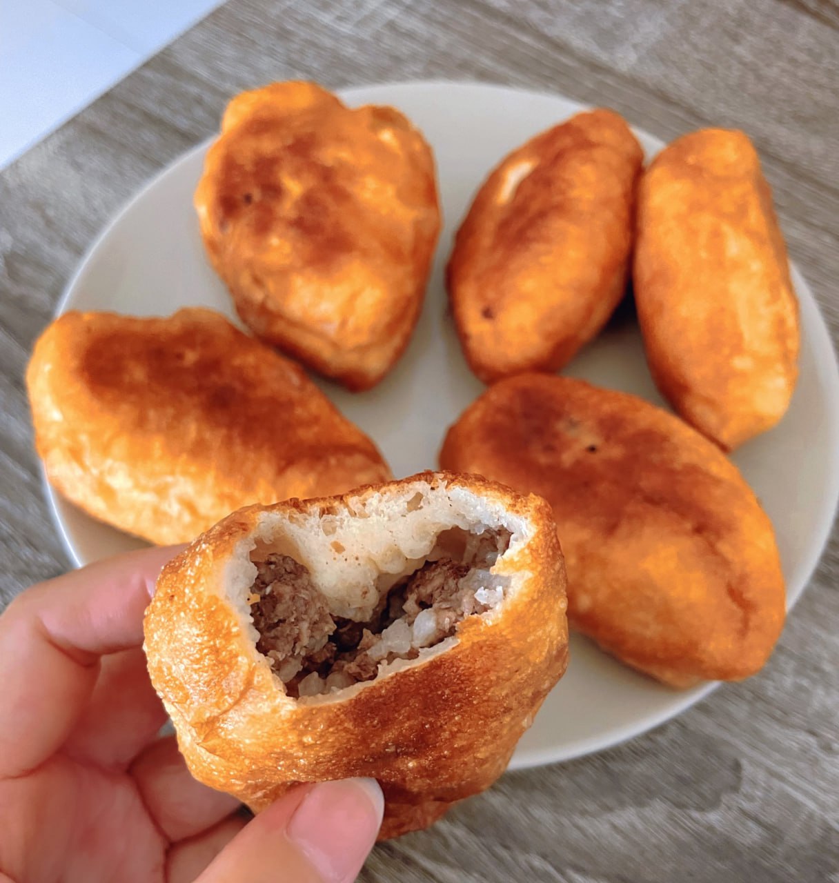 МВС Якутии помогло якутянкам, продававшим пирожки в Таиланде, чтобы купить авиабилеты, вернуться домой