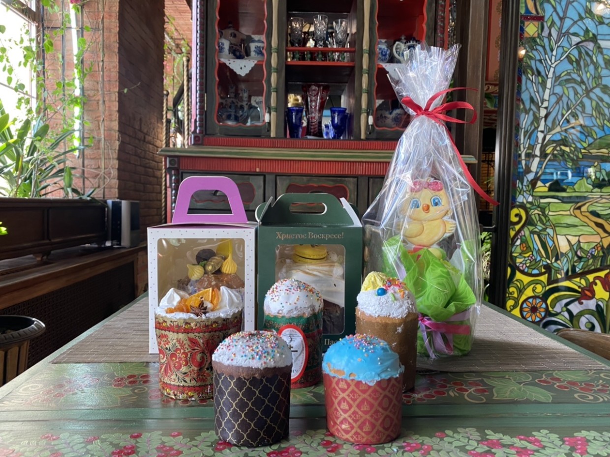Цыпленок, золотой, шоколадный. Топ самых красивых и вкусных куличей в Якутске