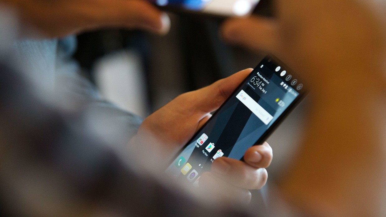 Мошенники убедили оформить кредит на 1,5 млн рублей сантехника из Якутска