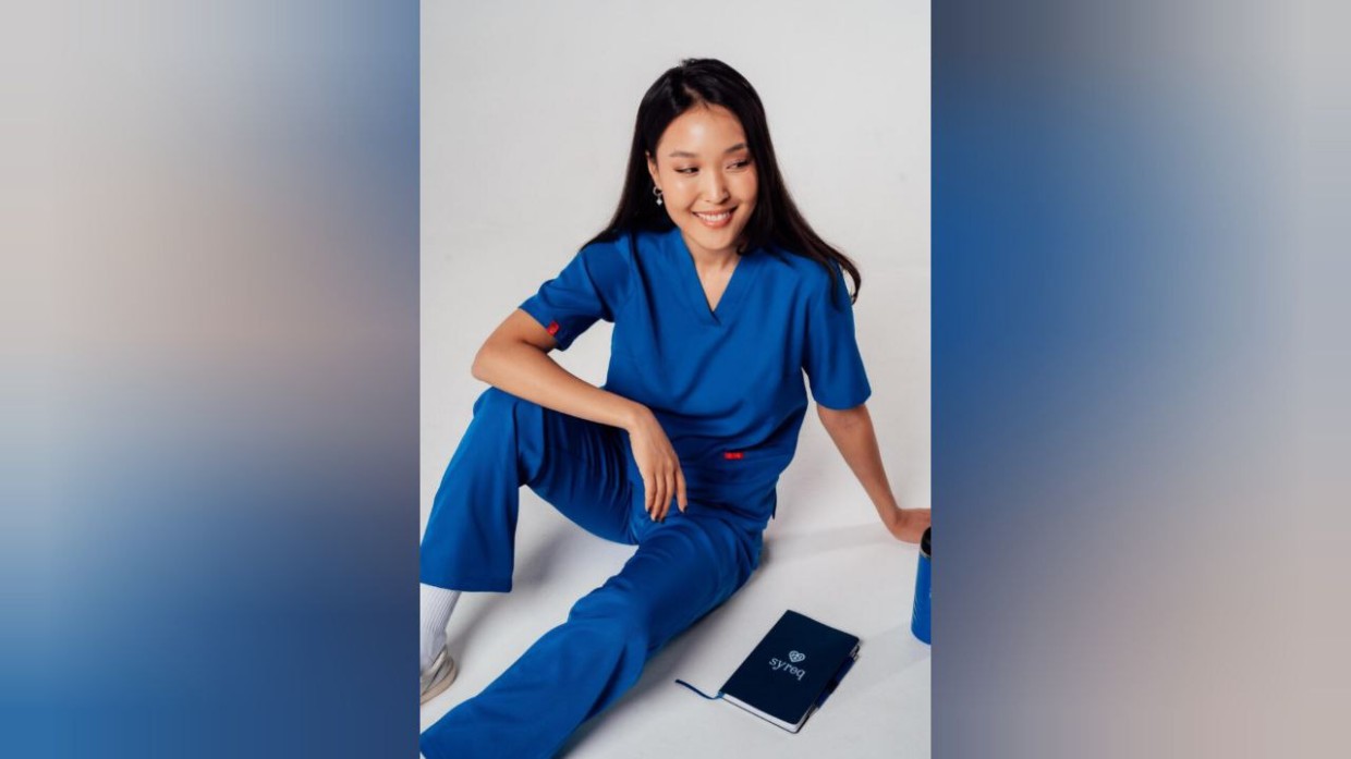 Якутские врачи разработали униформу и в названии бренда «Syreq» использовали буквы алфавита Новгородова