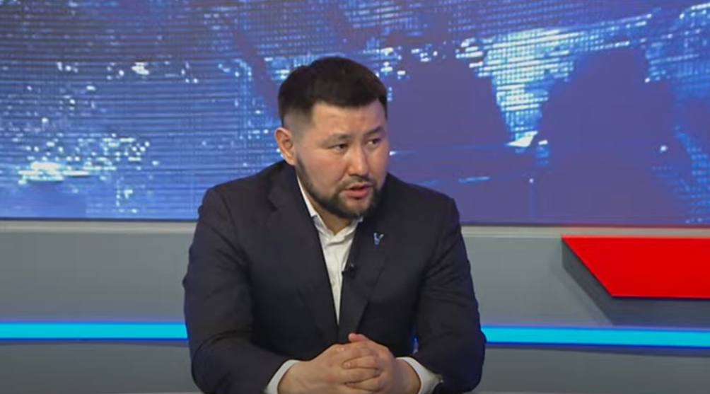 Мэр Якутска: считаю, в городе не допущено ЧС, как это происходит в других городах из-за талых вод