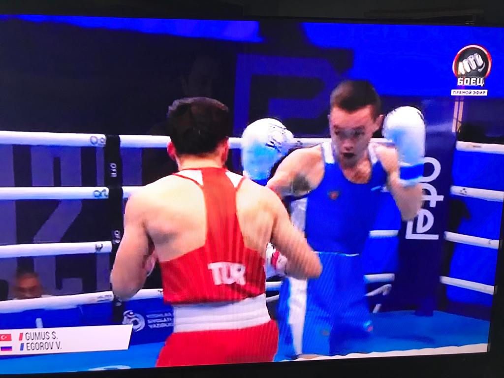 Василий Егоров одержал первую победу на чемпионате мира