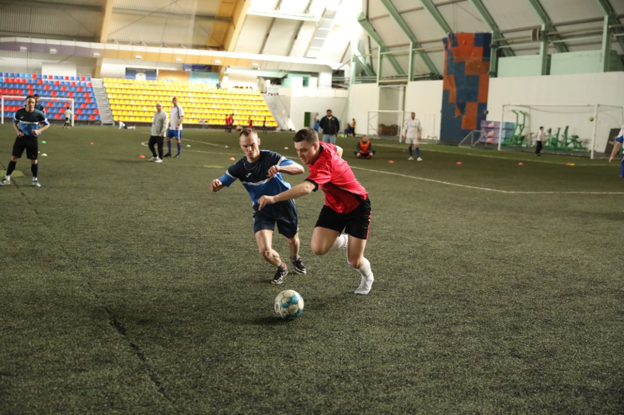 В «Якутугле» прошел турнир по мини-футболу