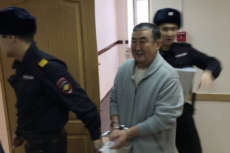 Уголовное дело экс-главы Нюрбинского района: отложено 13 заседаний в Якутском горсуде