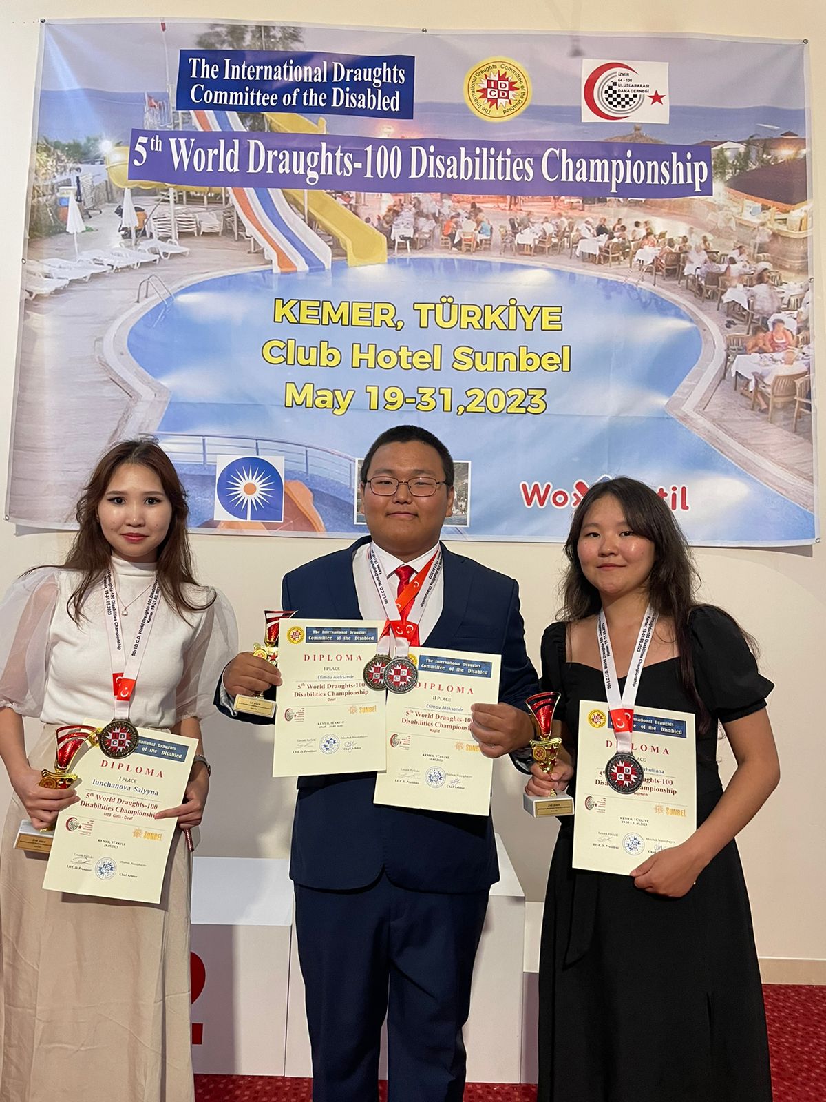 Якутянин Александр Ефимов стал чемпионом мира по шашкам