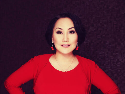 Скандал в театре эстрады Якутии. Sakhalife провел опрос противников и защитников Татьяны Чаранской