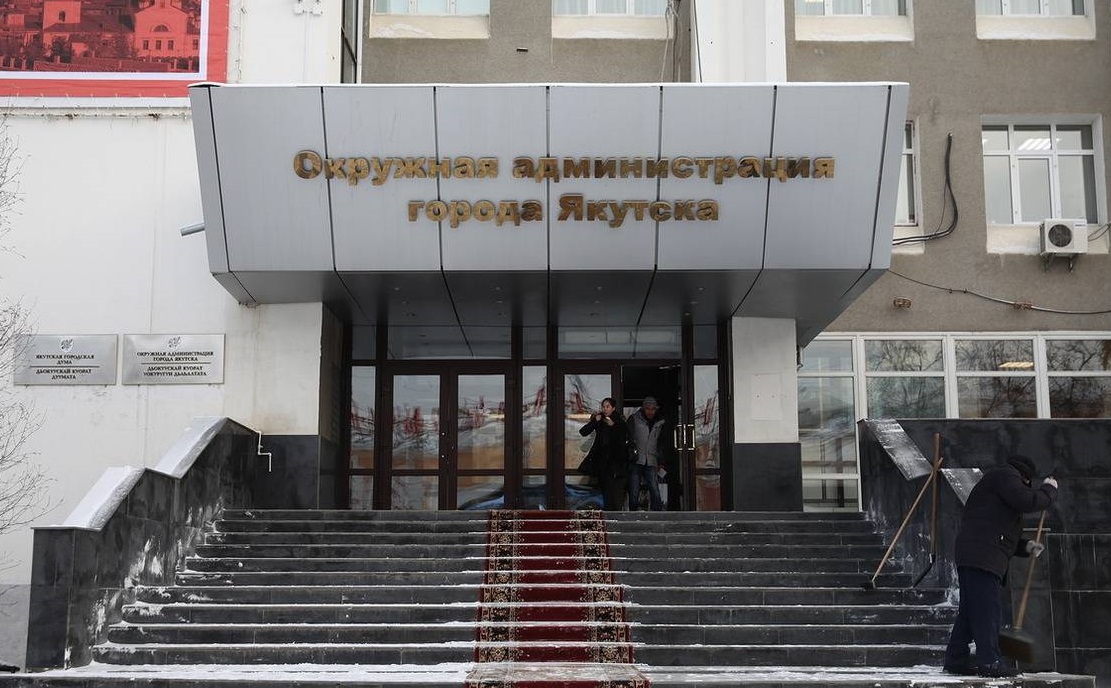 Мэрия Якутска не оформила техпаспорт 246 муниципальных дорог