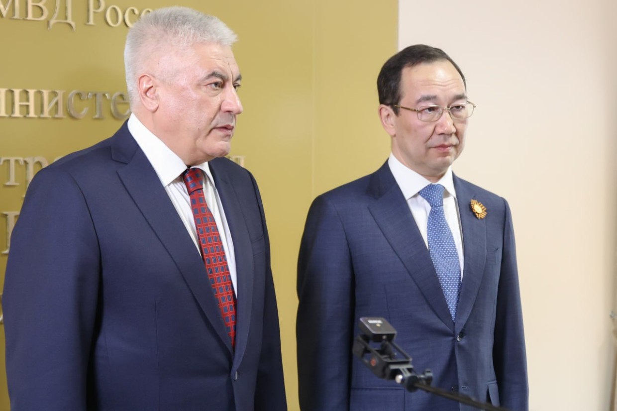 Владимир Колокольцев и Айсен Николаев обсудили вопросы обеспечения правопорядка в Якутии