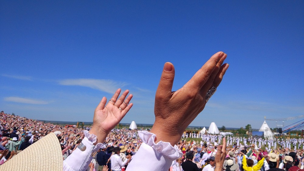 Платный ысыах в Алматы возмутил пользователей интернета Якутии