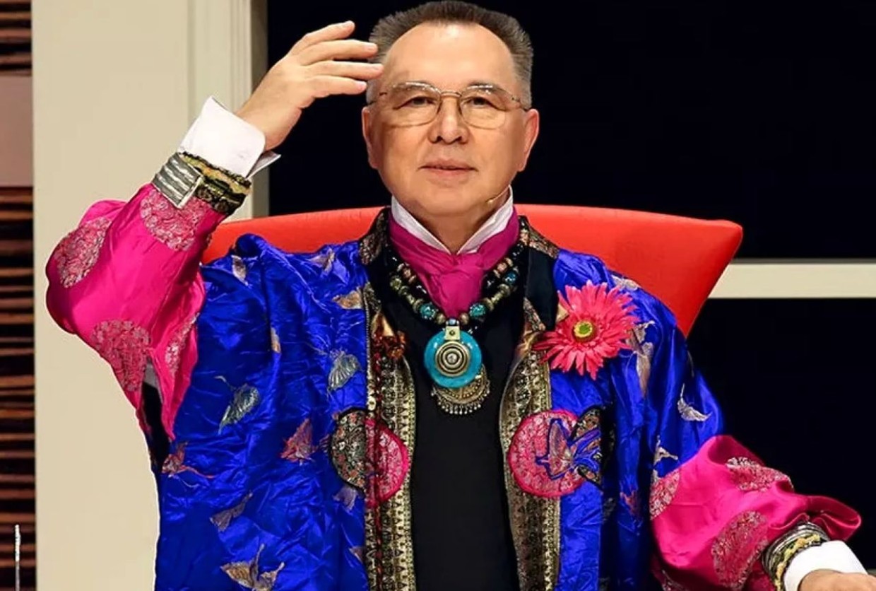 Умер модельер Вячеслав Зайцев