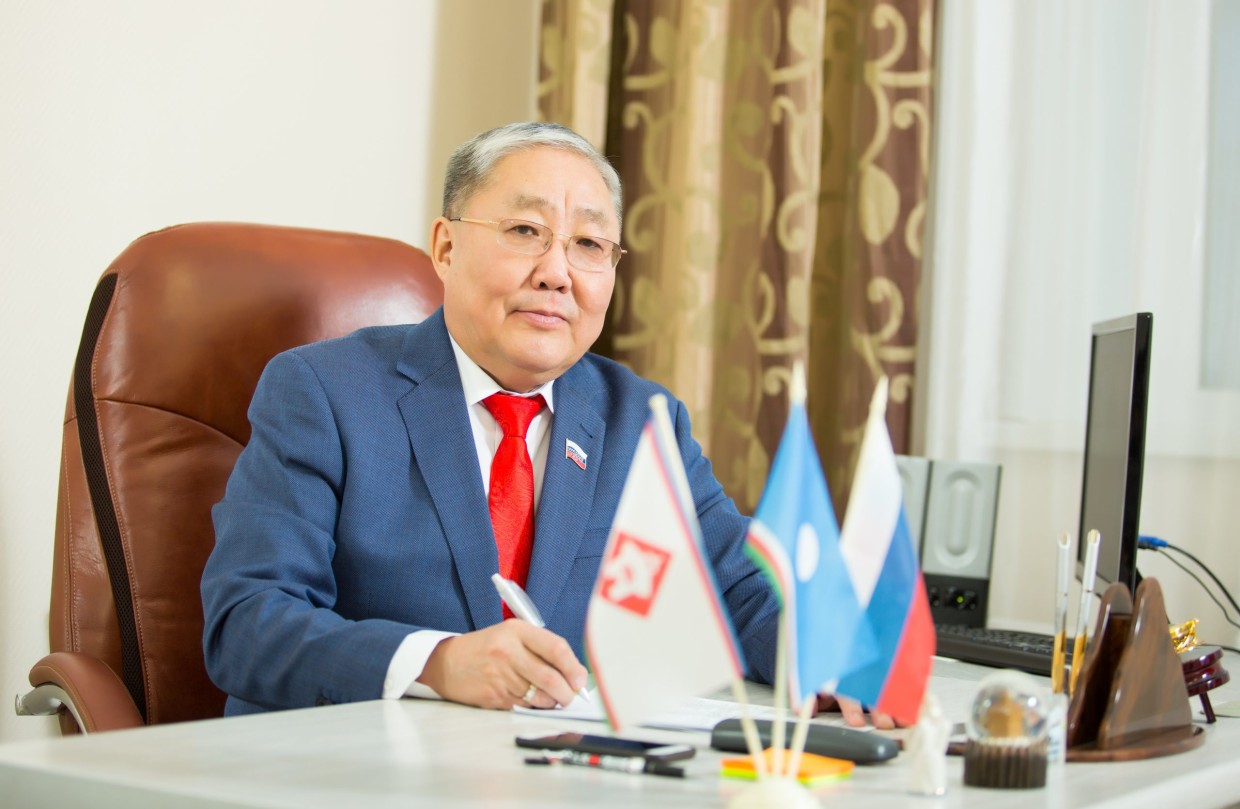 Праймериз «Единой России» в Якутии: депутат четырех созывов гордумы конкурировал со студентами в Якутске