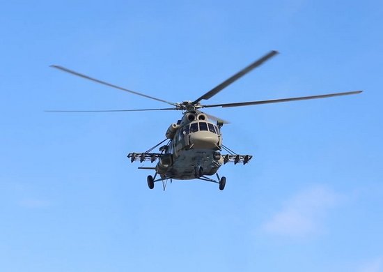 В Якутии совершил аварийную посадку вертолет Ми-8
