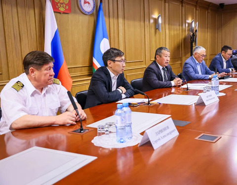 В Якутии на реке Лена организован мониторинг на наличие нефтепродуктов