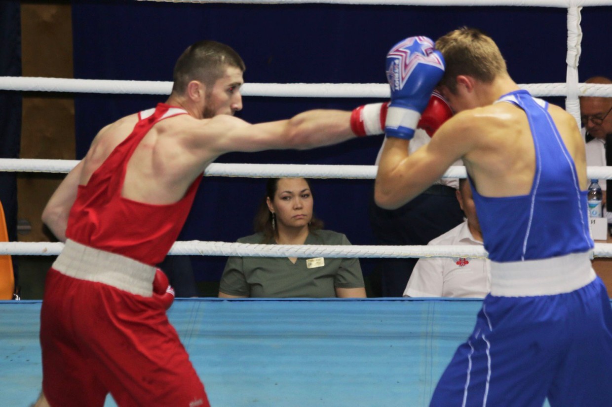 Сегодня в Якутске определятся победители Всероссийских соревнований по боксу памяти Александра Федотова