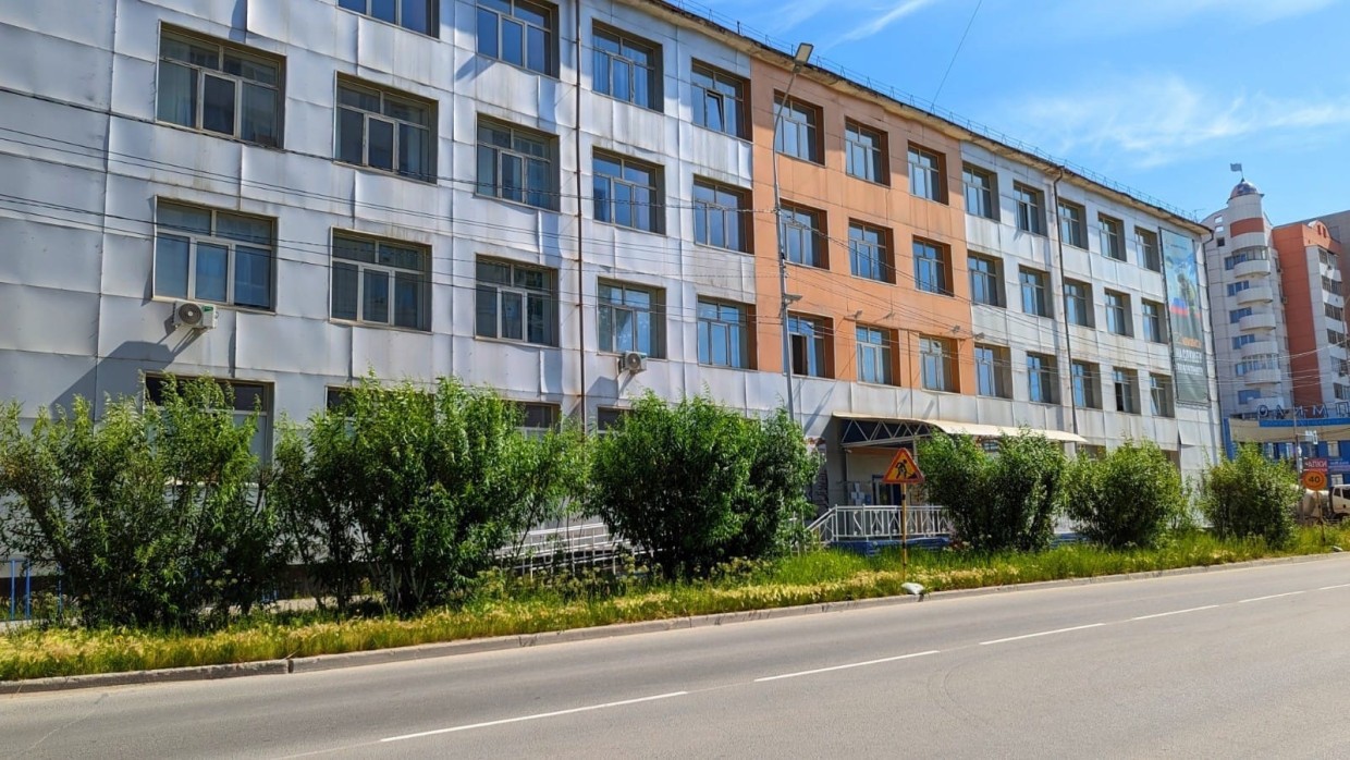 Руководитель СЭГХ иронично поблагодарил неравнодушных горожан за реакцию на санитарную обрезку деревьев