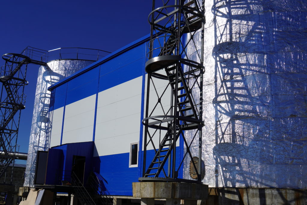 Водоканал провел промывку почти 50% сетей холодного водоснабжения в Якутске