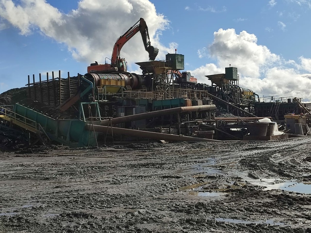 К празднику "ЯНОЛОВО"  запустило новую промывочную установку