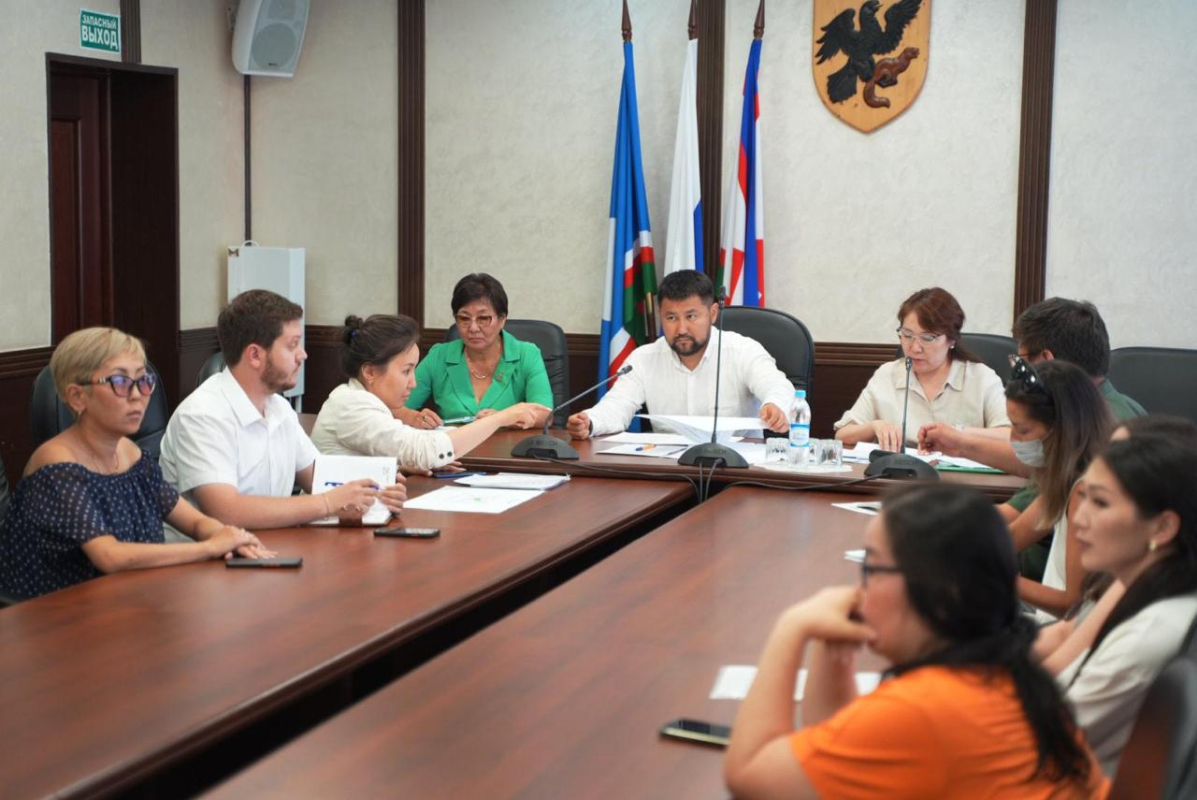 Евгений Григорьев встретился с родителями первоклассников 203 микрорайона