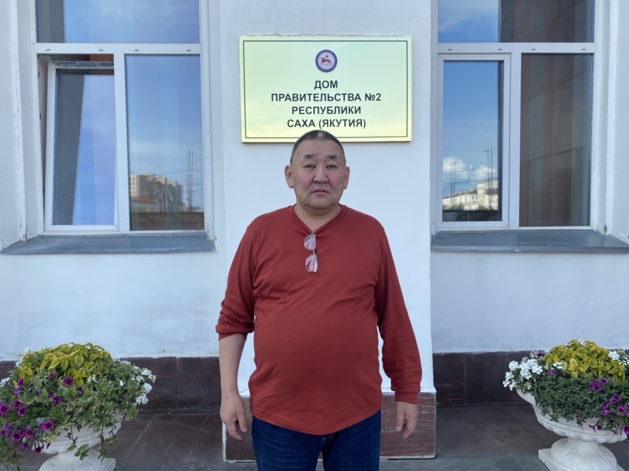 Петр Аммосов: «Если мы не запустим сельское хозяйство как следует, то населению хана!»