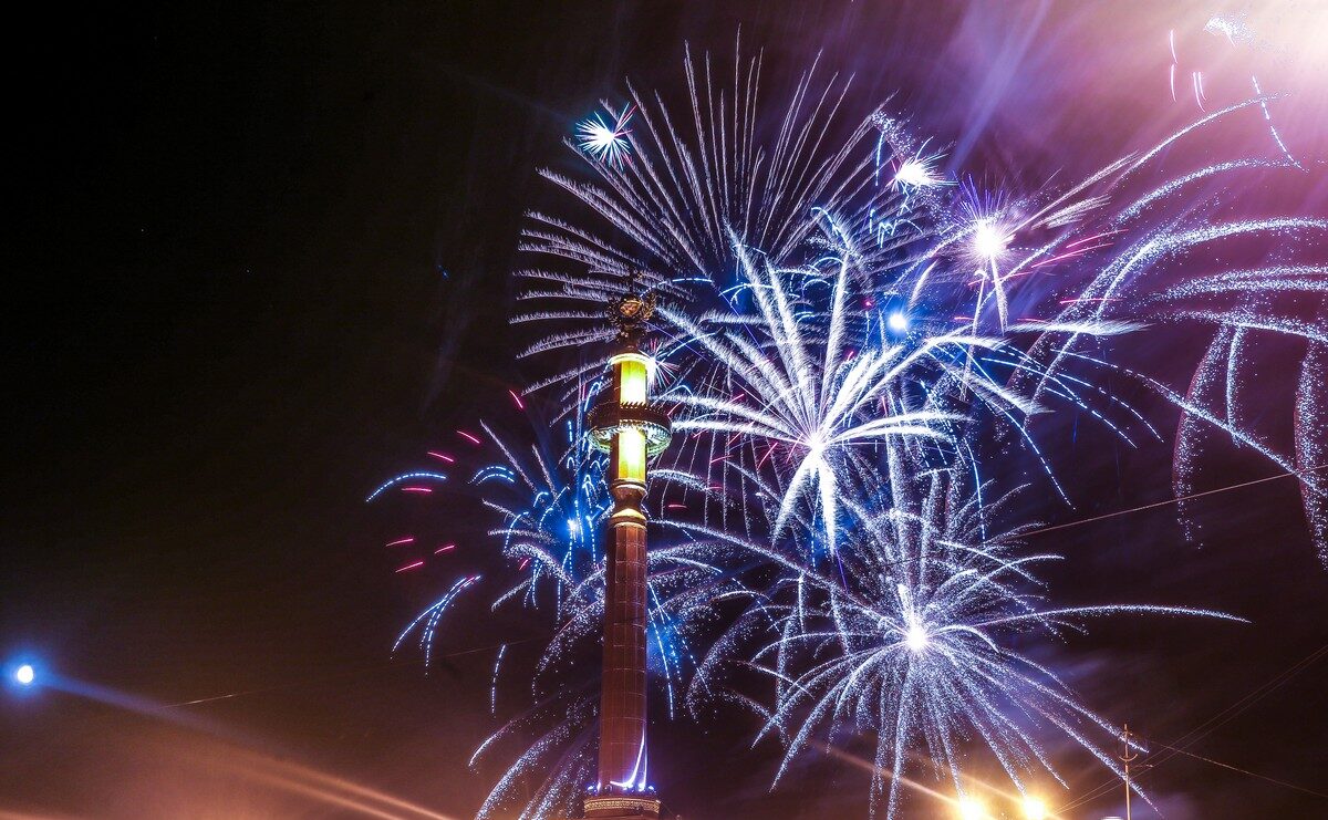 Мэрия Якутска заказала фейерверк на День города за 3 миллиона рублей