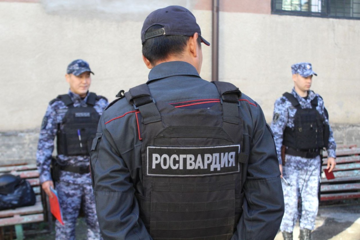 Росгвардейцы задержали жителя Намцев, управлявшего автомашиной в состоянии наркотического опьянения