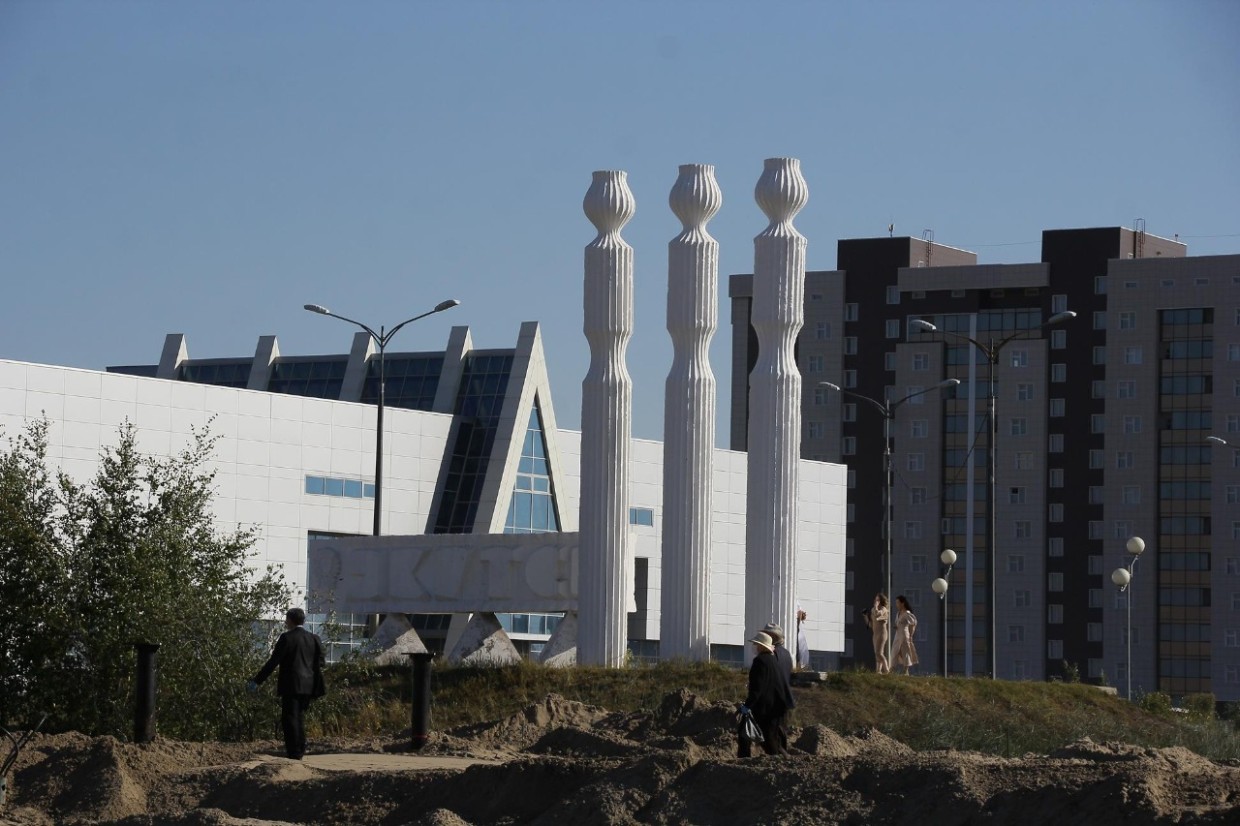 Стало известно, почему темно в Парке Победы, на который потрачено 38 миллионов мэрией Якутска