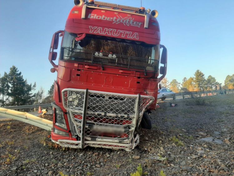 Шесть якутянок погибли в тройном ДТП в Амурской области. Глава Якутии выразил соболезнования