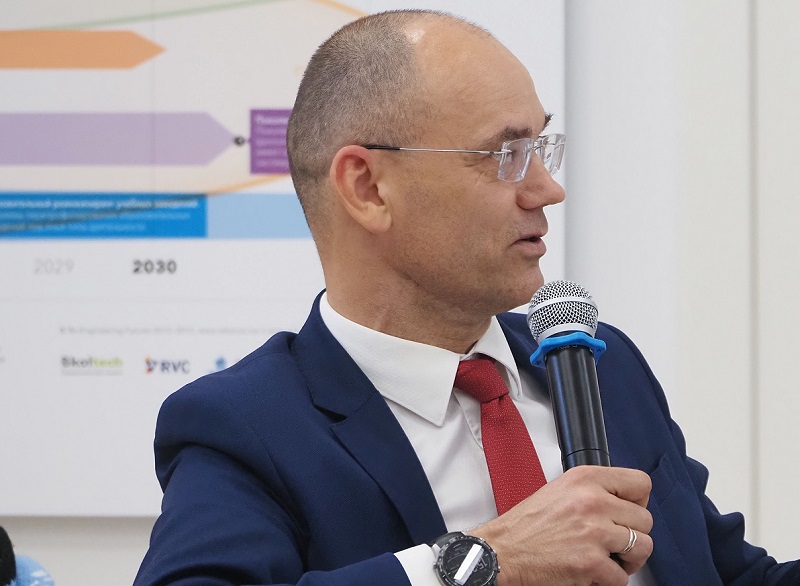 Дмитрий Глушко стал депутатом в Мордовии. В Якутии его помнят как чиновника, попадавшего в скандалы