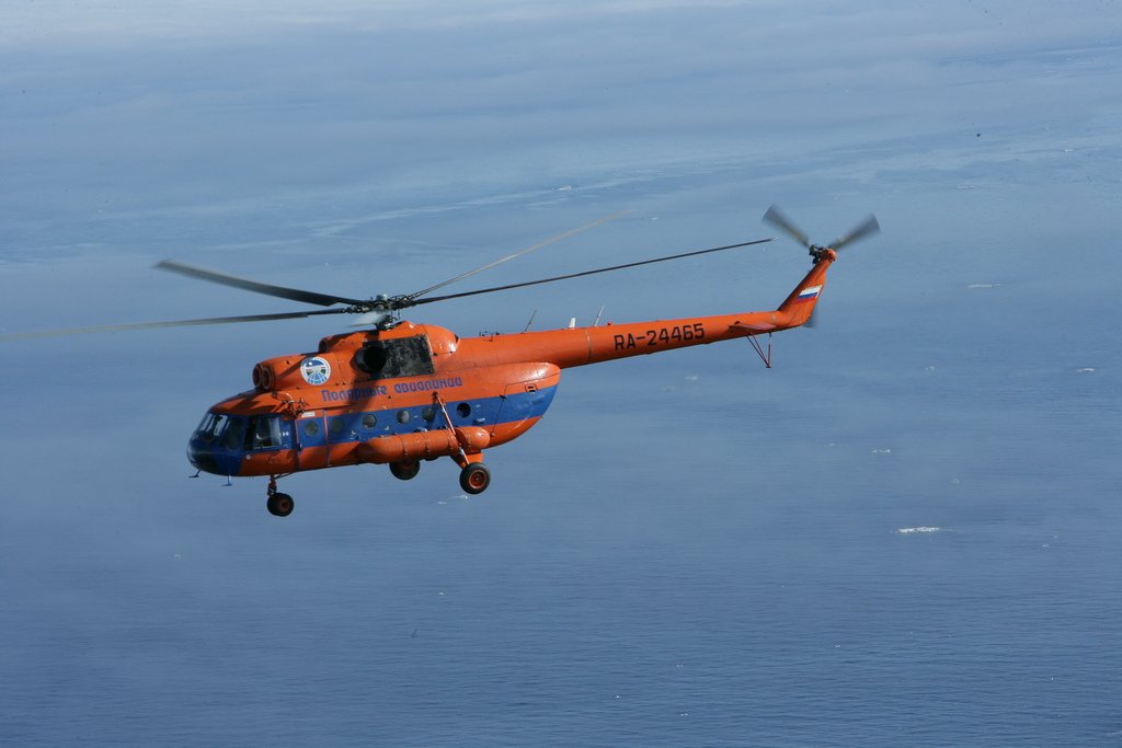 В Якутии на помощь пострадавшим пассажирам Ми-2 вылетел вертолет "Полярных авиалиний"