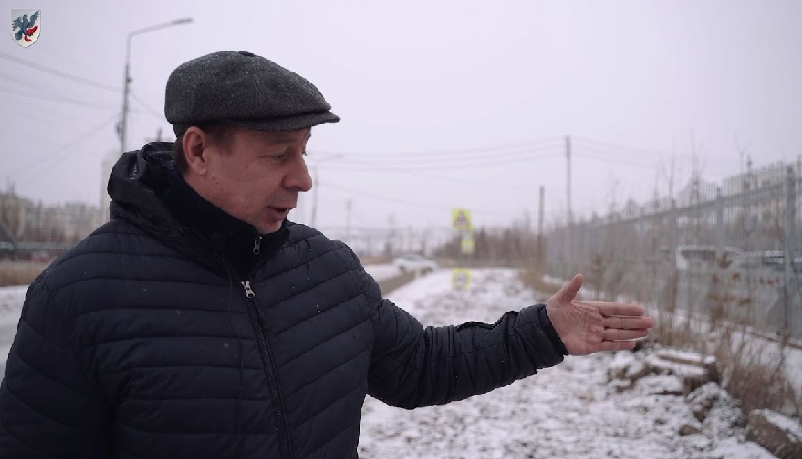 "К деревьям относимся лояльно", - подрядчик прокомментировал мэрии Якутска видео о повреждении тальников