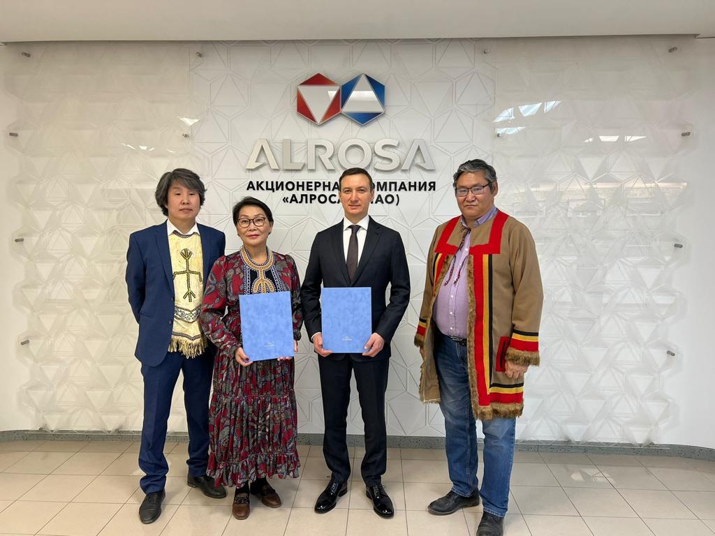 Развивая Якутию, сохраняя традиции: как АЛРОСА поддерживает коренные народы Севера