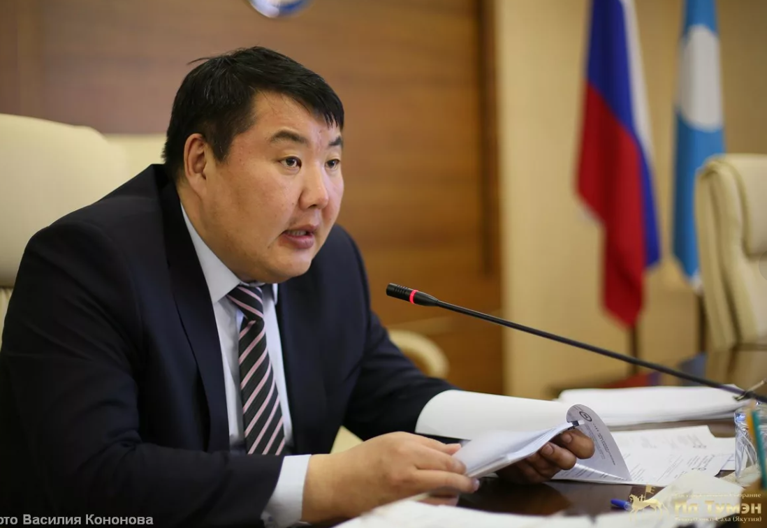 Еще раз о «большом бодуне». Спикер Ил Тумэна лечится в кардиологии Медцентра Якутии