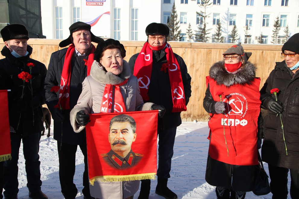 Коммунисты проведут в Якутске шествие и митинг