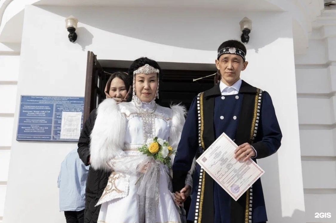 "Уж замуж невтерпеж!": В ЗАГСе Якутска осталось 2 свободных дня на регистрацию брака