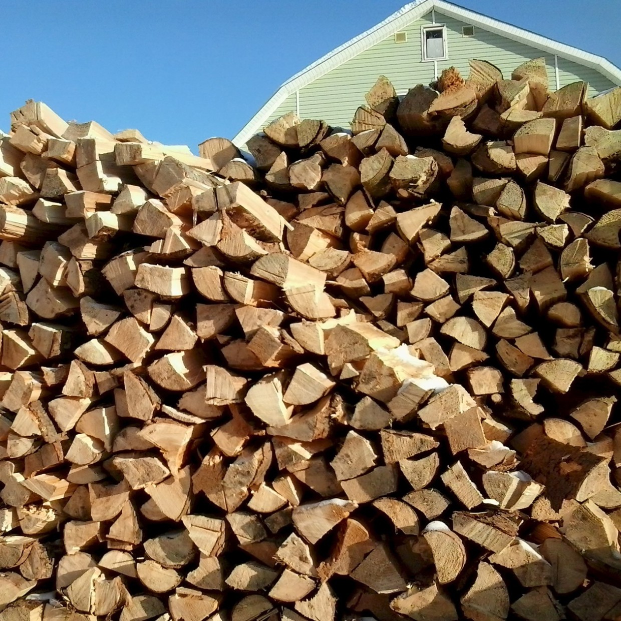 Прокуроры проверят информацию о росте цен на дрова