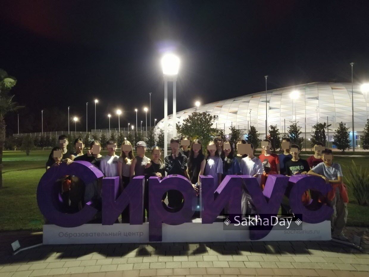 «Нихао!»: В «Сириусе» хоккеисты попросили прощения у детей из Якутии за обидные шутки