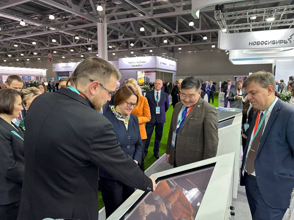 «Карта жителя Якутии» вызвала большой интерес среди участников FINOPOLIS