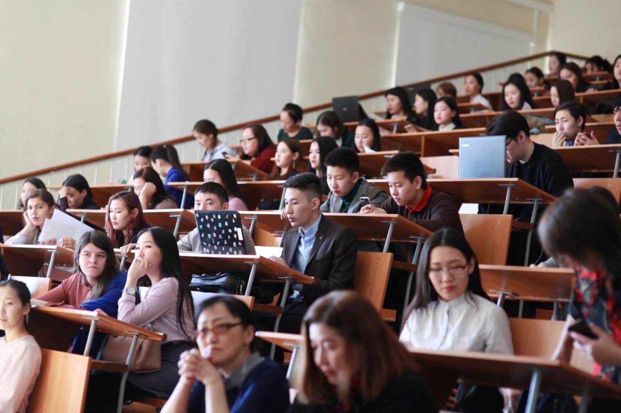 Компания Эльгауголь помогла студентам СВФУ попасть в национальную библиографическую базу данных научного цитирования